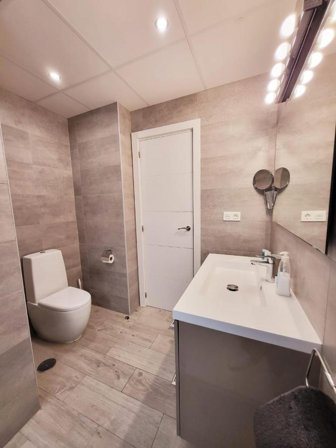 Stylish 3 Bedroom Penthouse In Marbella Centre With Large Pool Close To The Beach Exterior photo